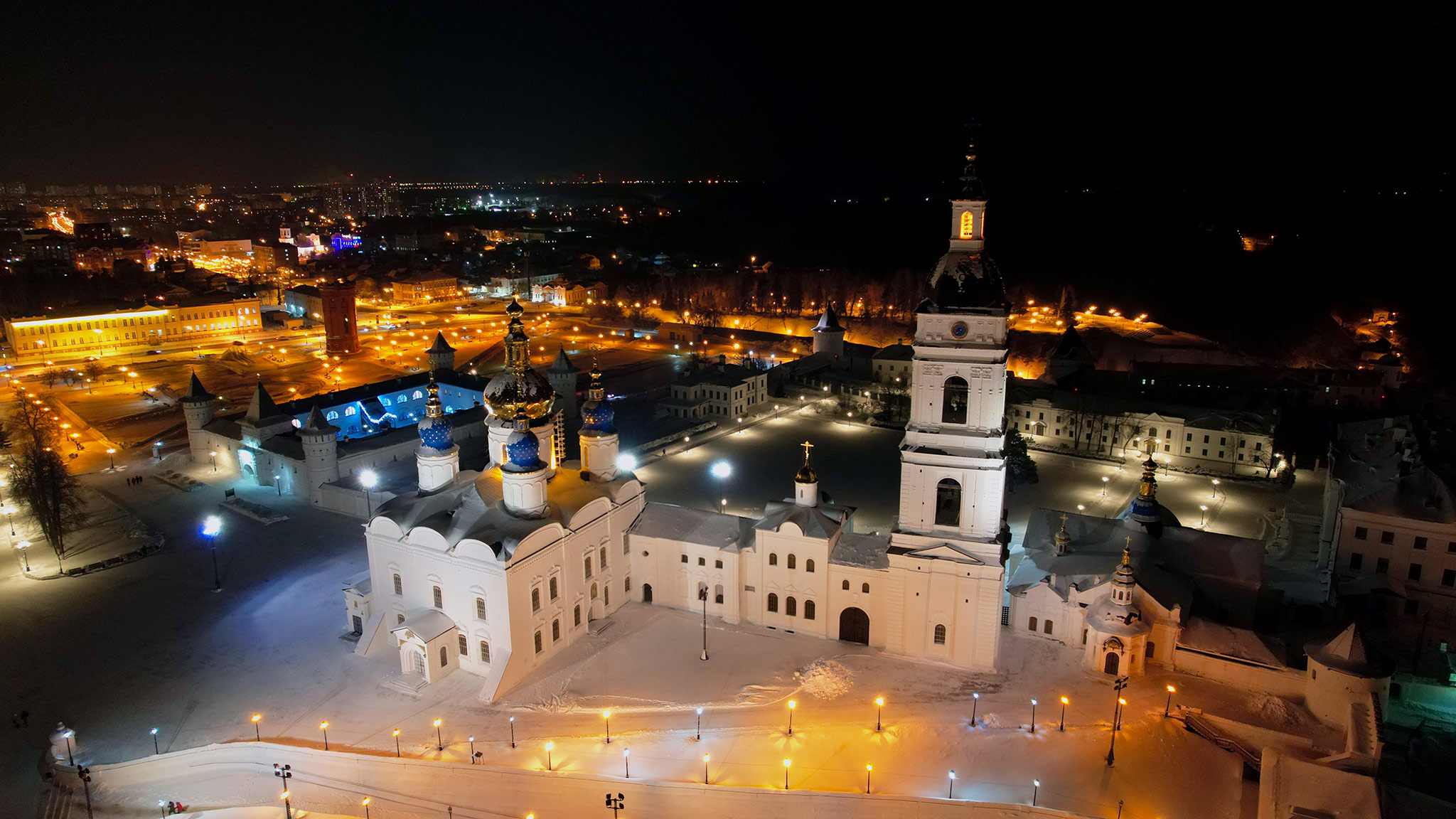 Тобольский Кремль ночью (Tobolsk Kremlin at night)
